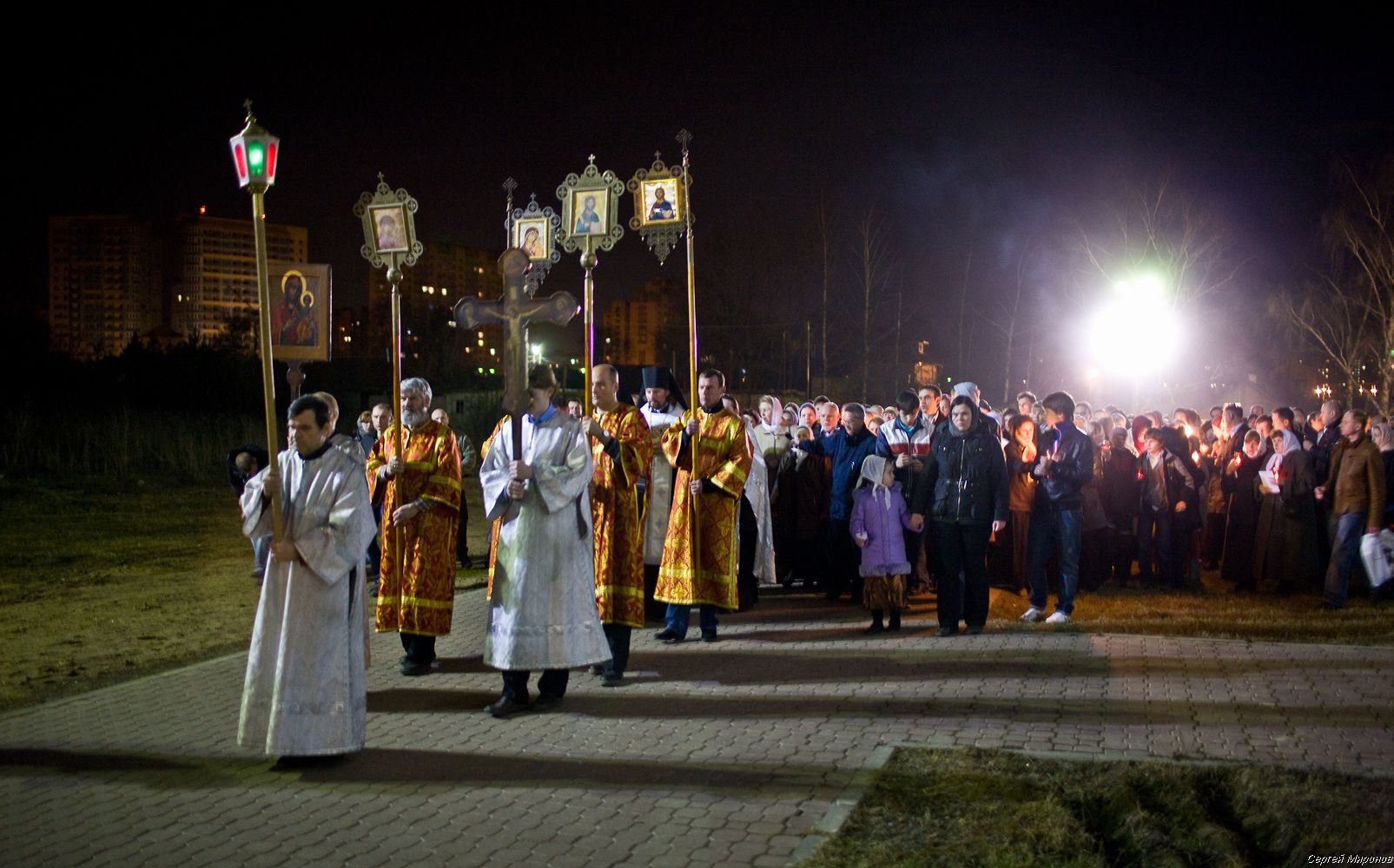 Картинки крестного хода на пасху