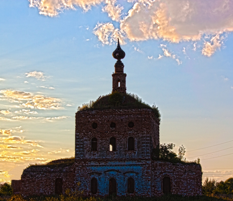 Никольская Церковь Слободской