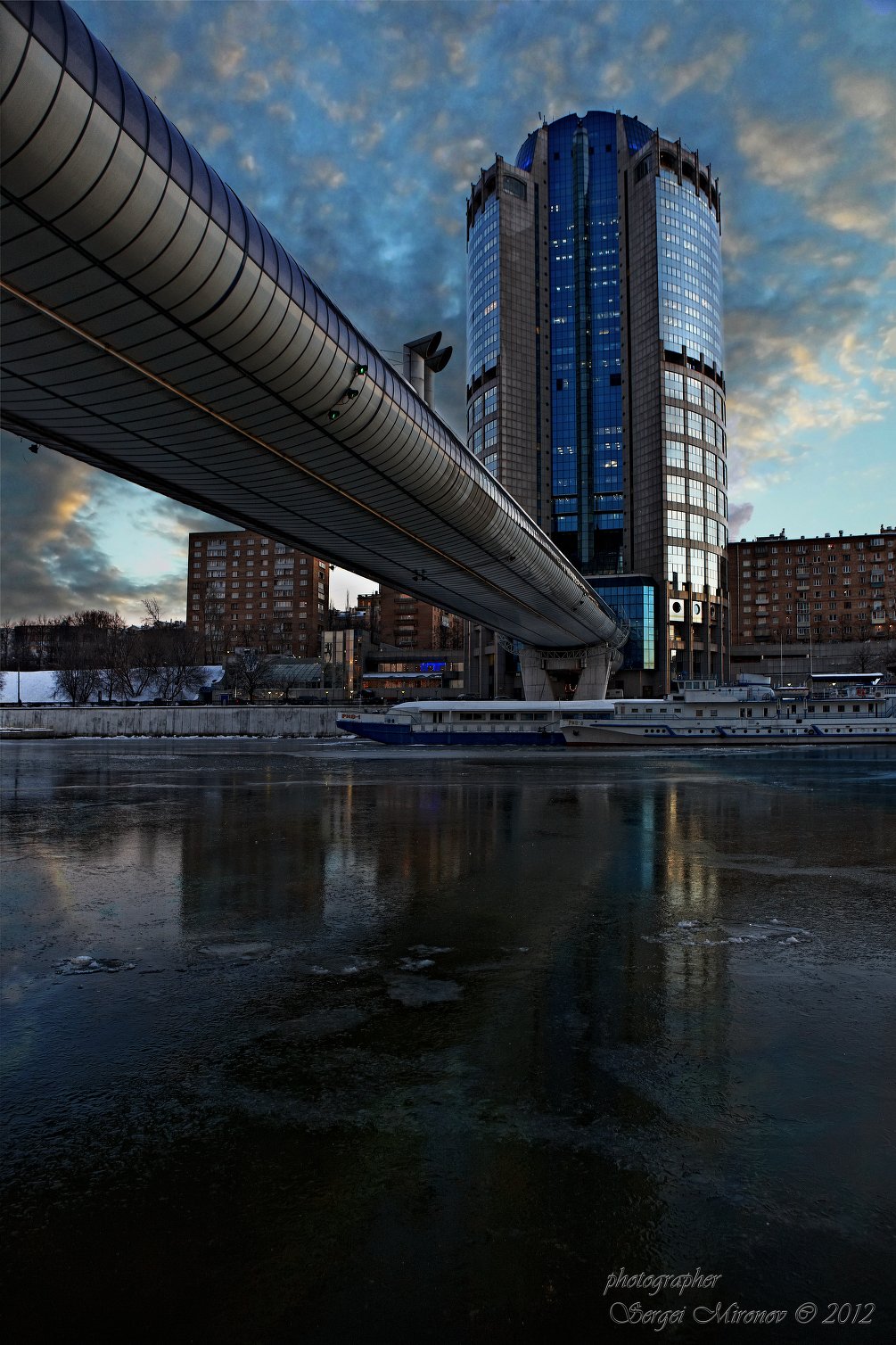Москва сити мост для