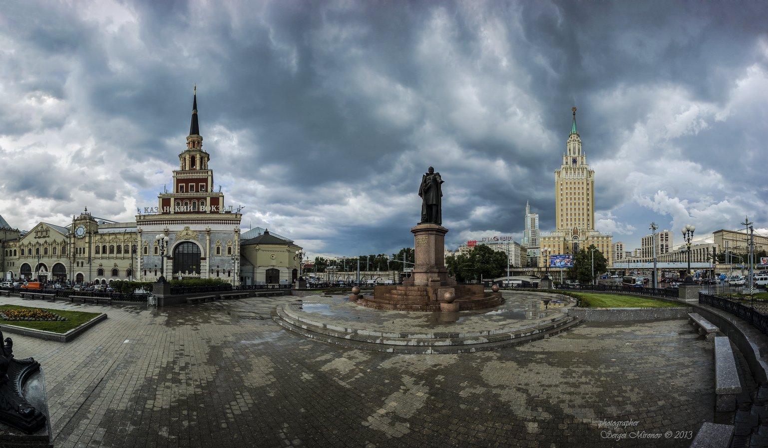 Комсомольская площадь Москва